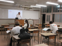３年